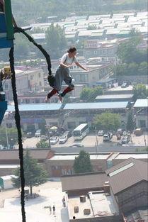 最新爆料蹦极事件视频播放,网友直呼心跳加速 第2张 最新爆料蹦极事件视频播放,网友直呼心跳加速 第2张