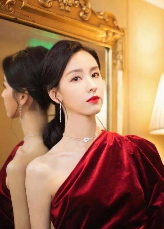 杨卓娜最新爆料,娱乐圈背后惊人内幕 第3张 杨卓娜最新爆料,娱乐圈背后惊人内幕 第3张