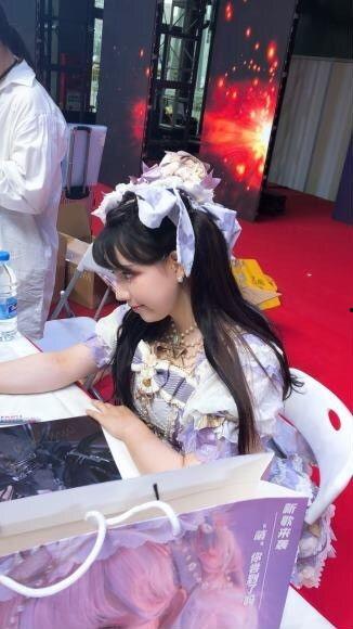 王奕萌网红爆料视频在线观看,揭秘幕后真相 第2张 王奕萌网红爆料视频在线观看,揭秘幕后真相 第2张