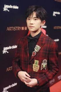 博主爆料易烊千玺视频,网友热议背后的故事