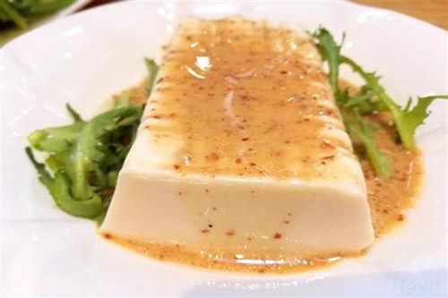 爆料小豆腐加工视频,传统工艺与现代技术的完美融合 第3张 爆料小豆腐加工视频,传统工艺与现代技术的完美融合 第3张